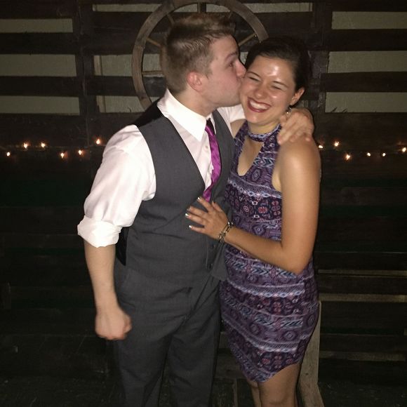 Meet your Posher, Alissa - Picture 1 of 1